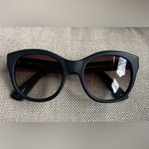 Sunday Somewhere Dolly Sunglasses Matte Black